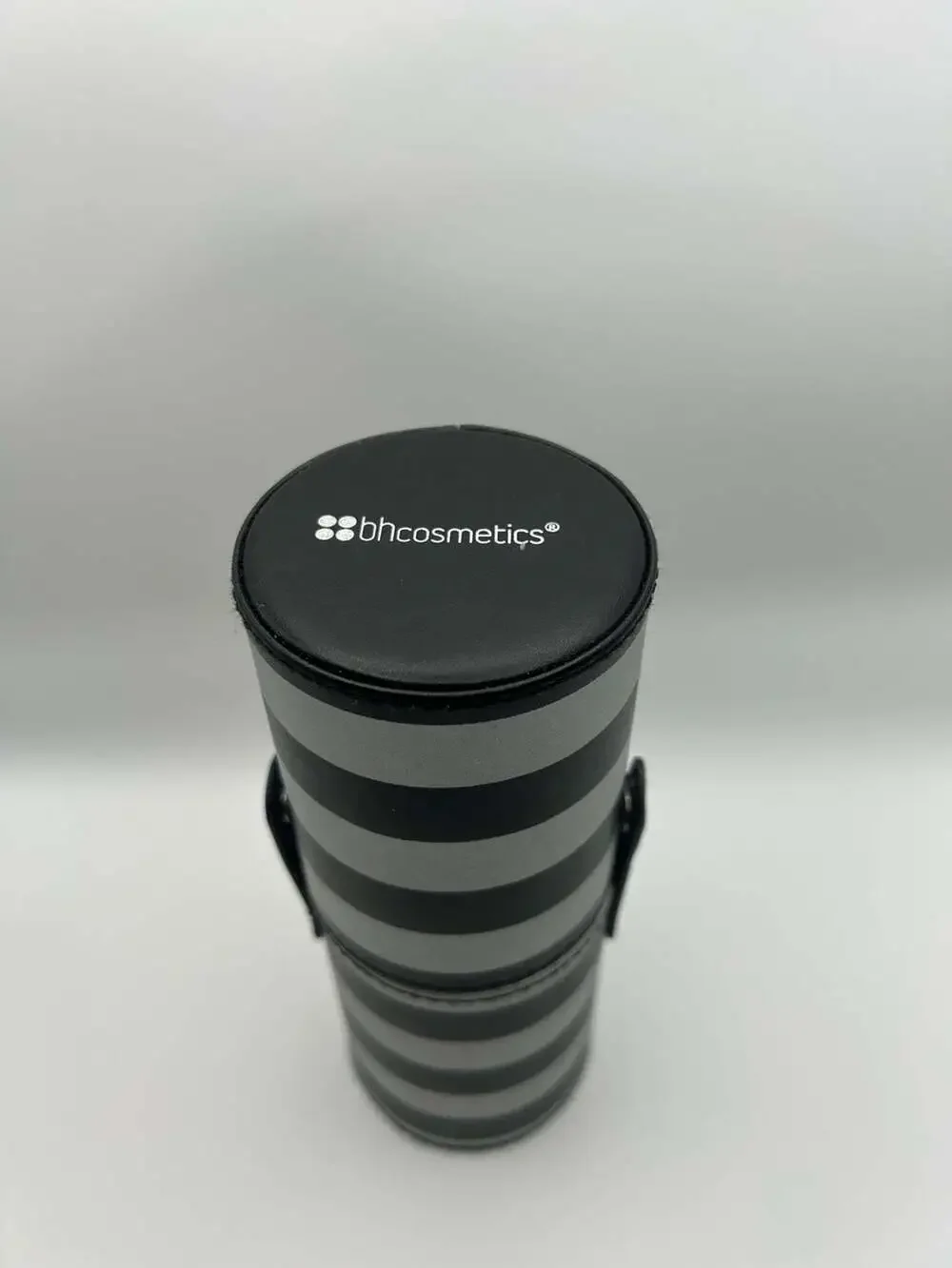 BH Cosmetics Black and White Striped Cylindrical Makeup Brush Holder